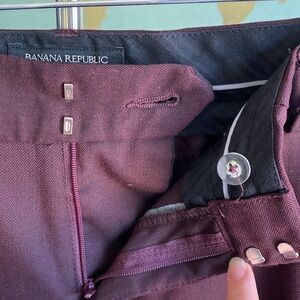 Banana Republic Martin Fit 8s burgundy maroon dress slacks trousers pants